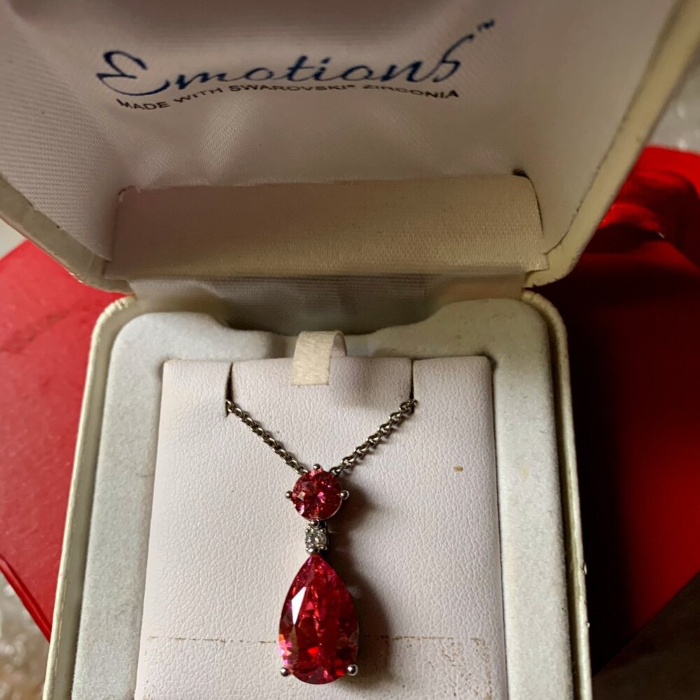 Sterling Silver Swarovski Zirconia Pendant Chain